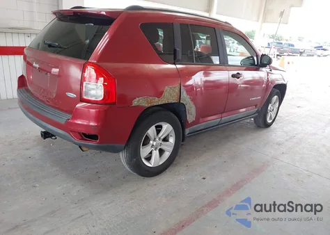 2011 Jeep Compass z USA, uszkodzony, nr VIN 1J4NT1FB3BD138164